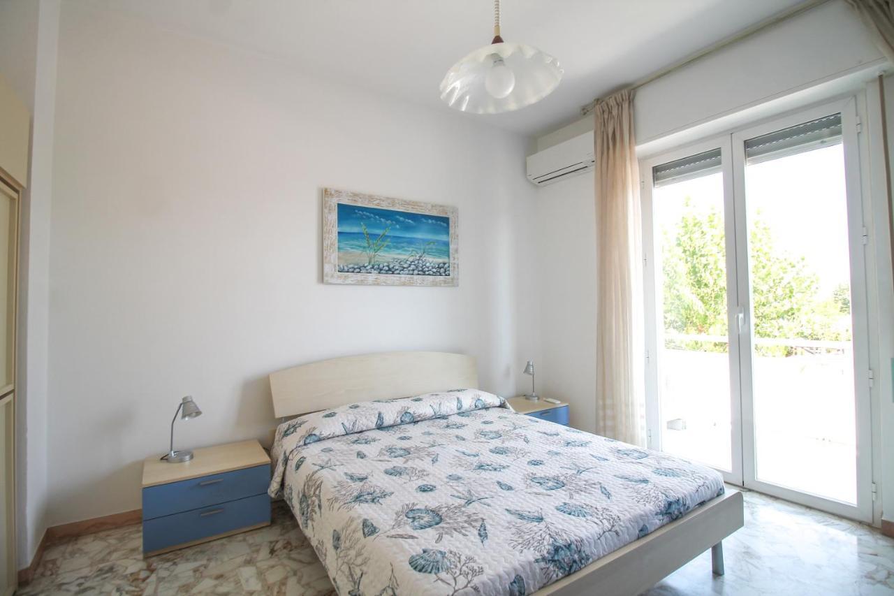 Residence Riviera Albenga Exterior photo