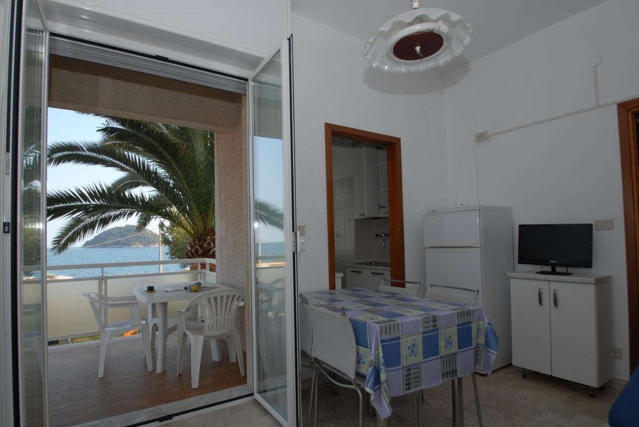 Residence Riviera Albenga Exterior photo